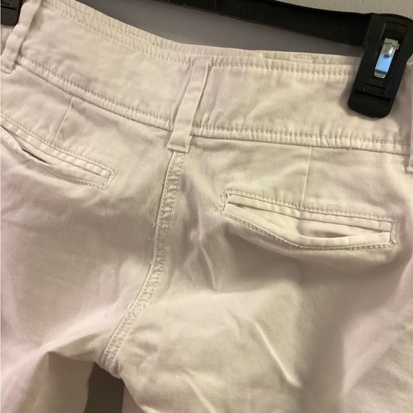 Michael Michael Kors white Bermuda shorts with chains Woman’s size 4 Pet… - Picture 12 of 12
